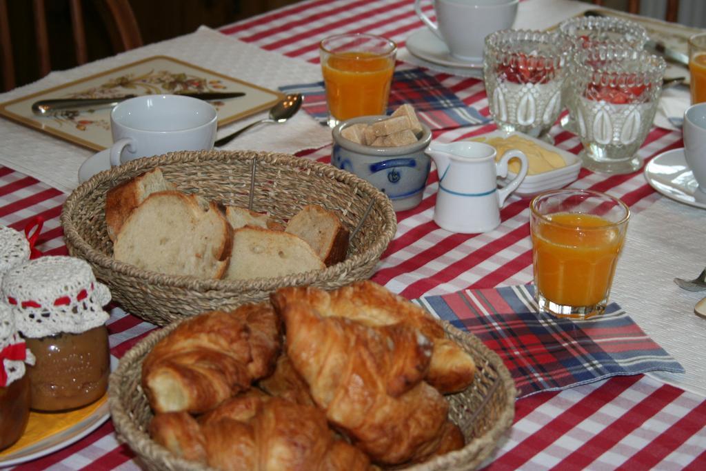 La Double Porte Bed and Breakfast Castéra-Verduzan Exterior foto